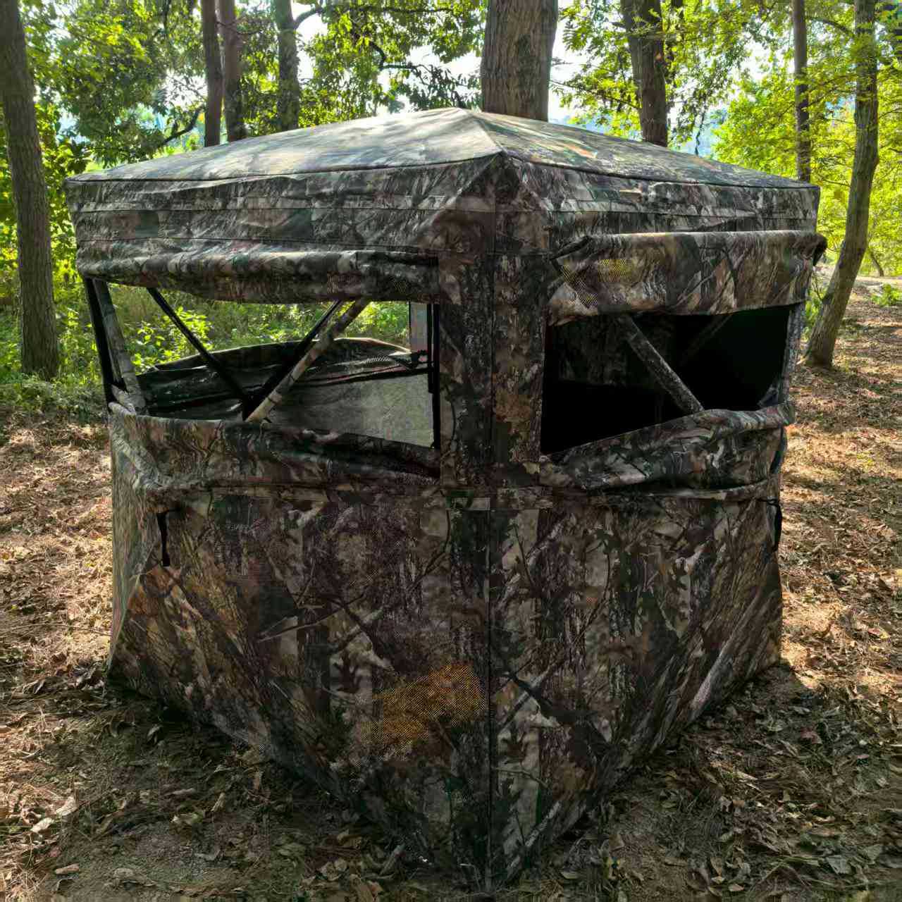 Hunting Tent with 270° One-Way - مراجعة Emergency Mylar Tent وسعره