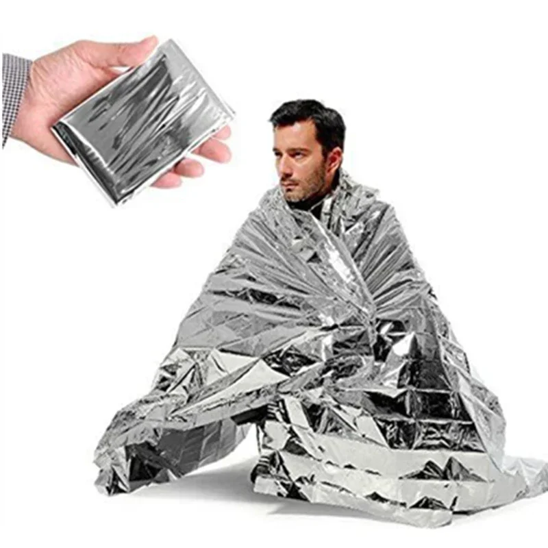 Emergent Blanket Mylar Thermal - مراجعة Emergency Mylar Tent وسعره